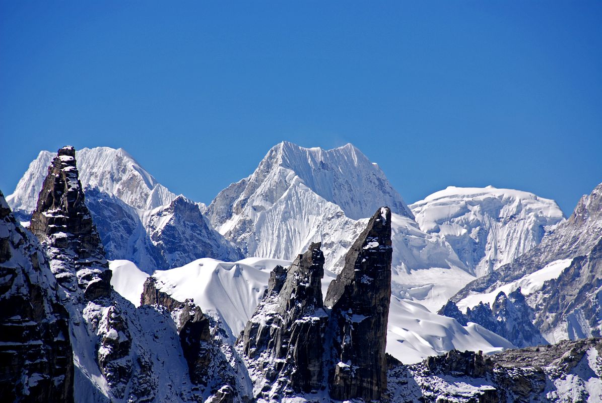 03 View To Southwest Dragker-Go And Tsoboje From Knobby View North Of Gokyo